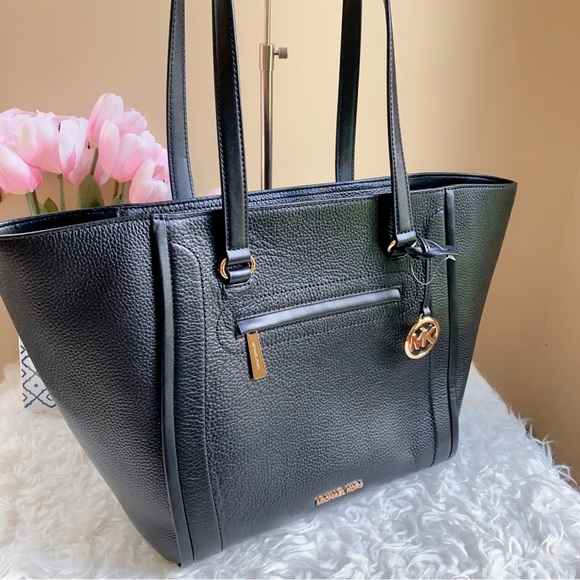 Michael Kors Carine Large Pebbled Leather Tote Bag - Picture 2 of 8